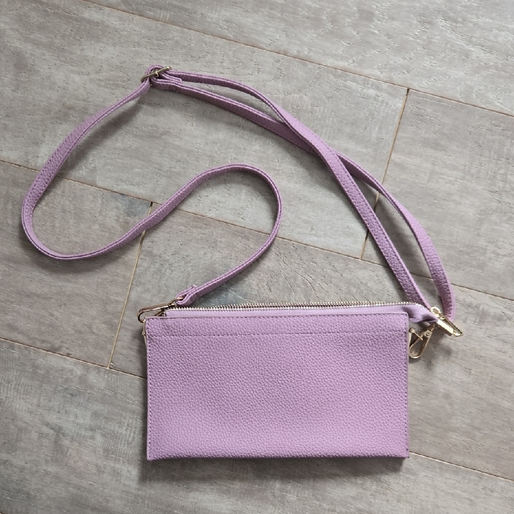 NEW Pebbled Leather Lilac Handbag